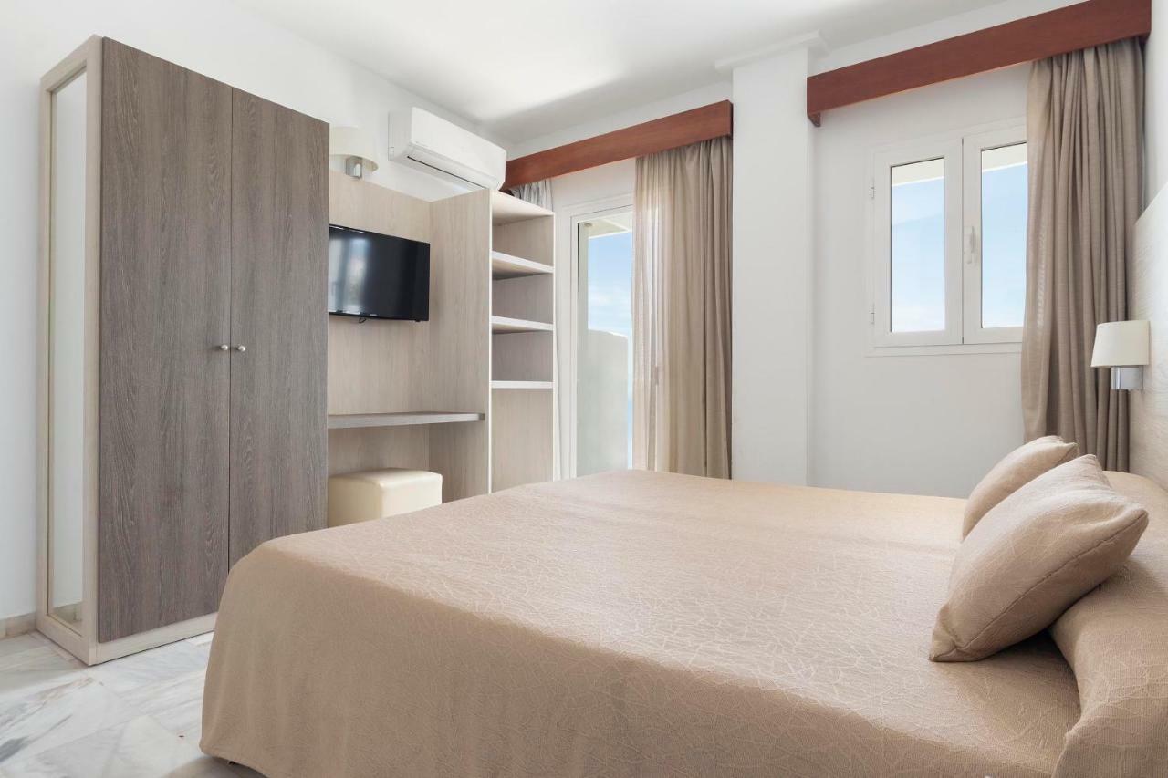 Standard Room Side Sea View